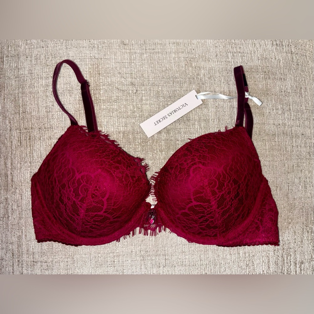 Victoria’s Secret 34C Burgundy Lace Bra NWT Dark Romance Wine Red Luxe Lingerie